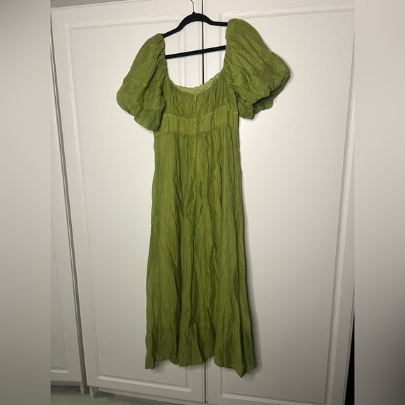 Showpo Roshina Puff Sleeve Midi Dress - Picture 10 of 12